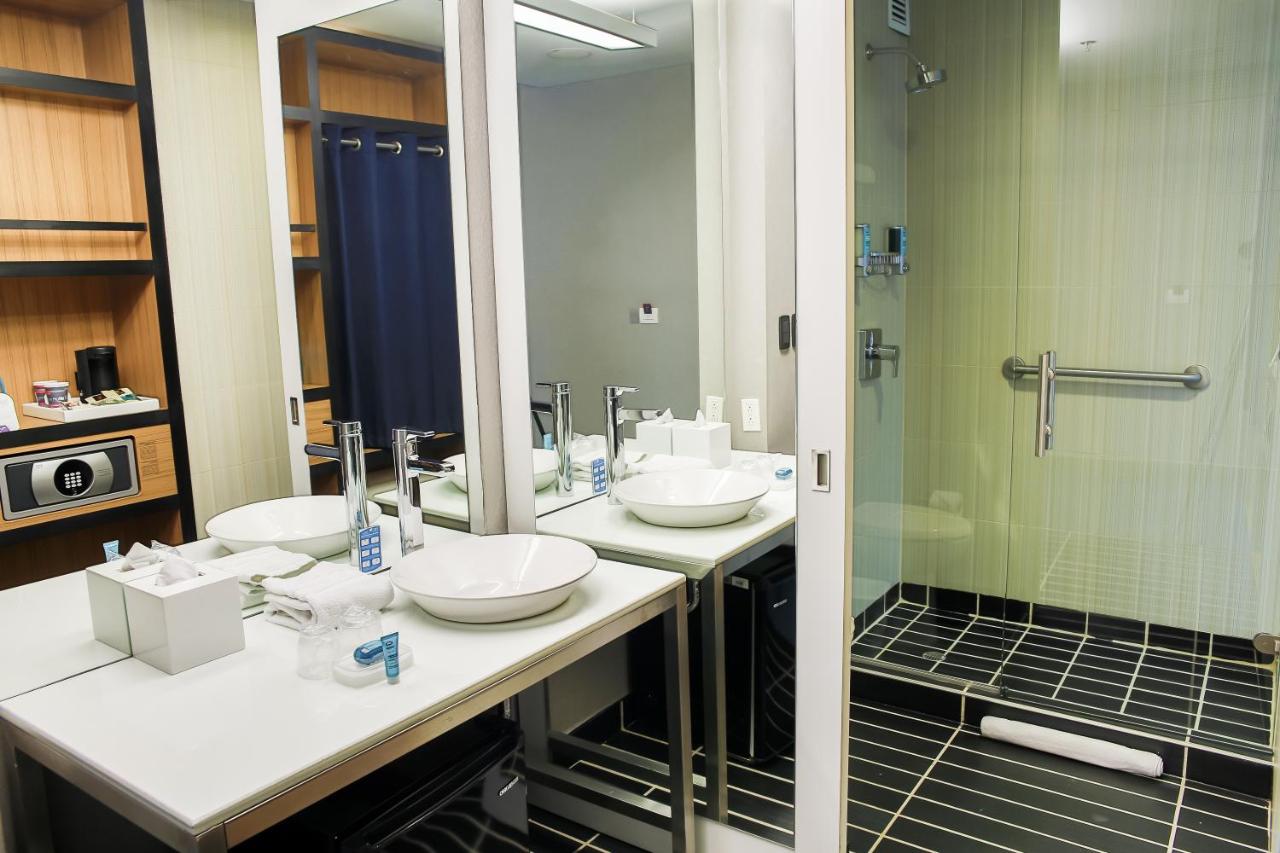 Aloft Bogotá Airport Bogota Airport Hotels photo: 2