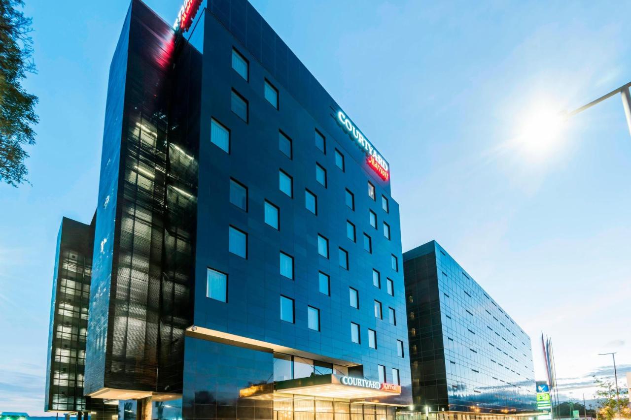 Bogota Airport Hotels Courtyard by Marriott Bogota Airport photo: 1
