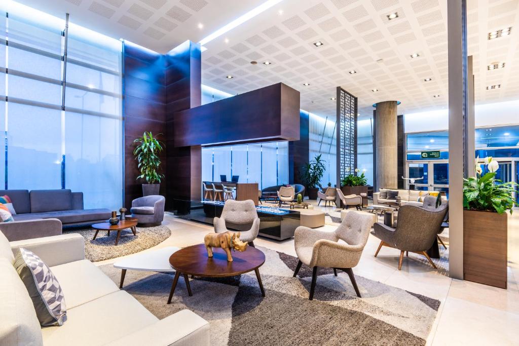 Hilton DoubleTree Bogotá Salitre AR Luxury Hotels Bogota photo: 2