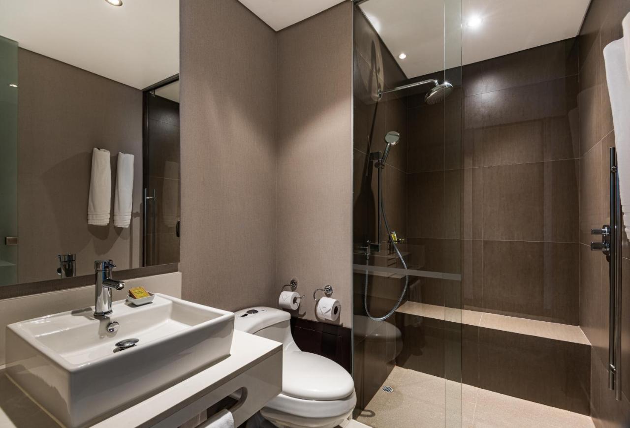 Hilton DoubleTree Bogotá Salitre AR Luxury Hotels Bogota photo: 4