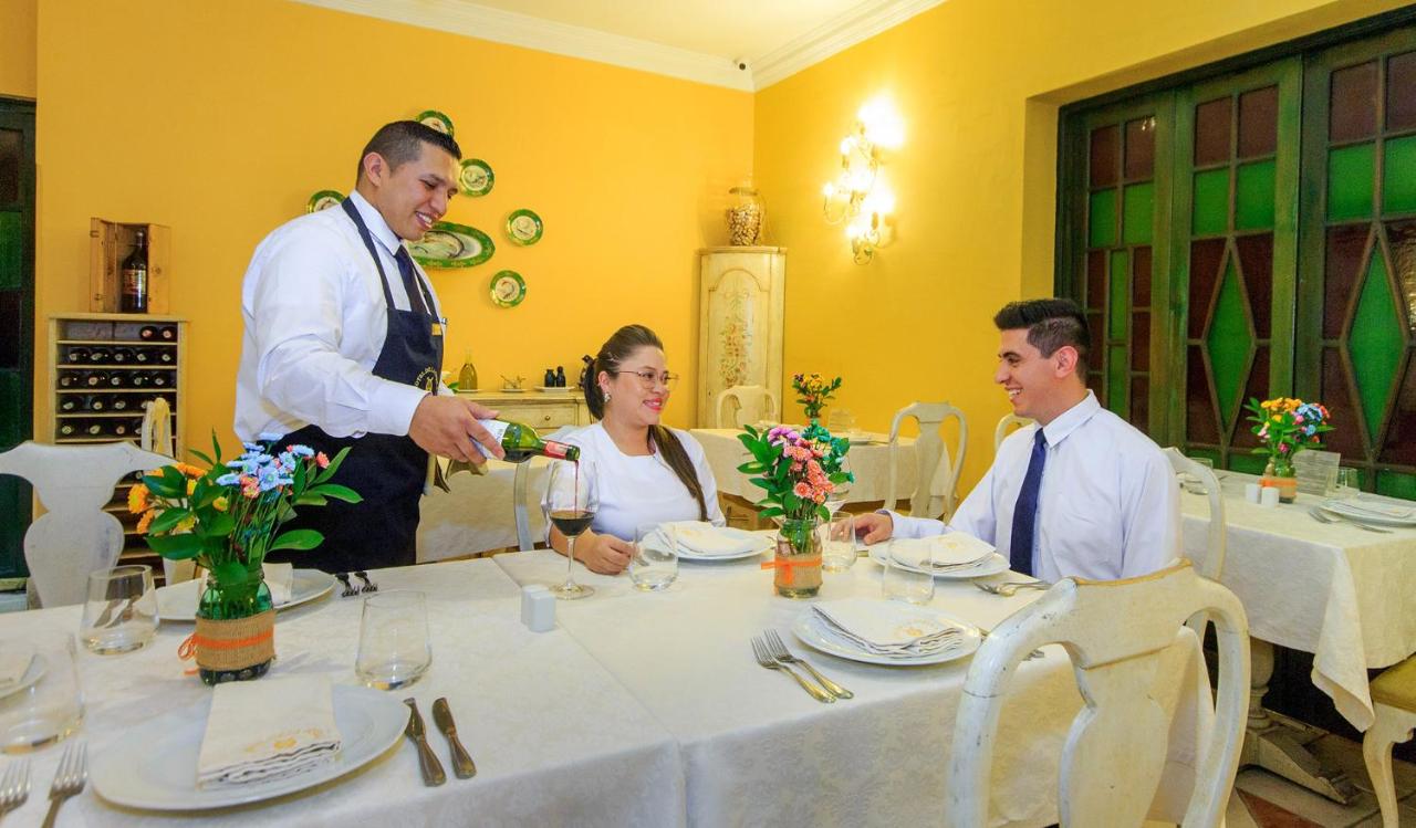 Hotel De La Opera Luxury Hotels Bogota photo: 4