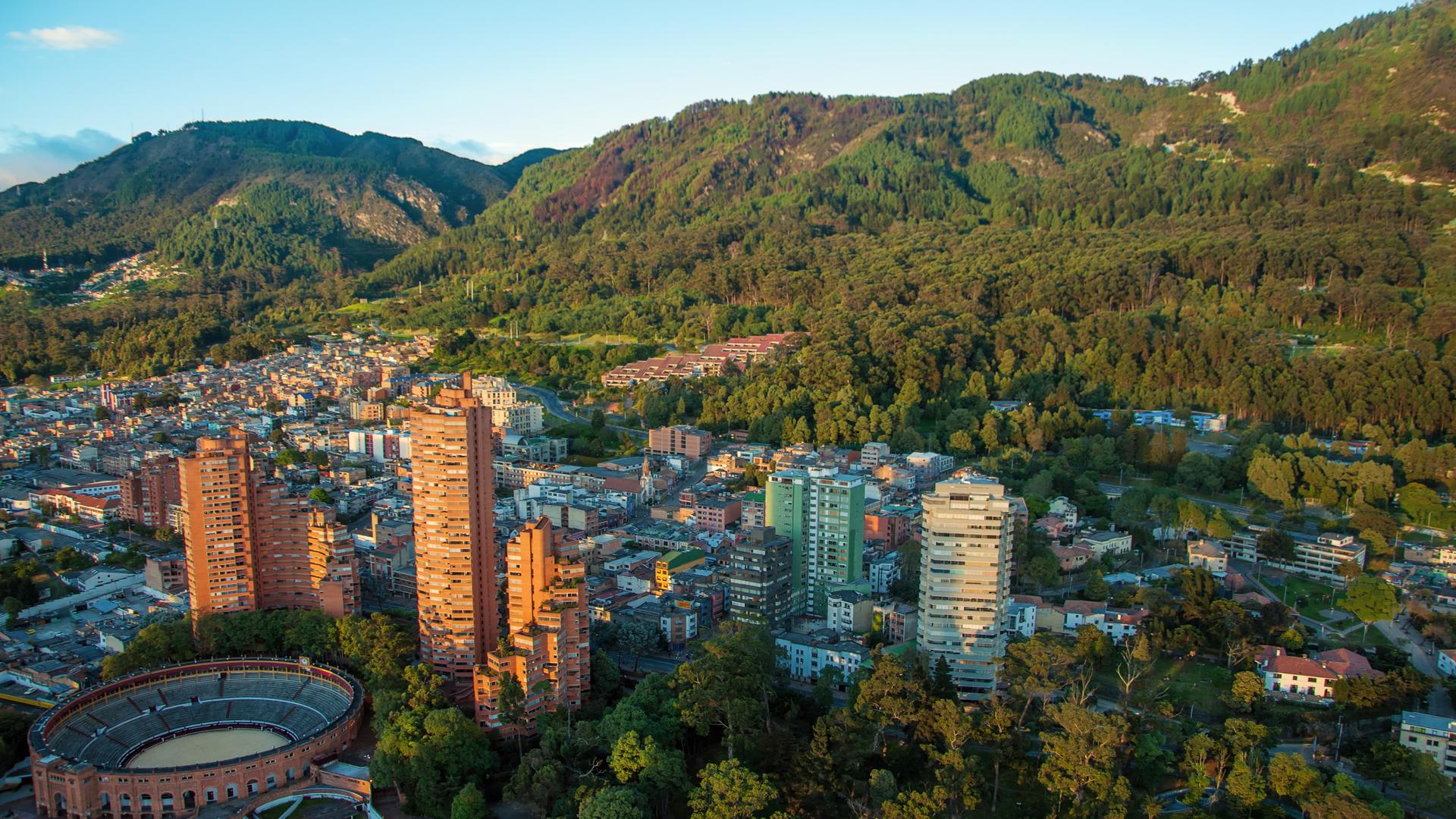 WHAT IS THE PRICE OF HOTELS IN BOGOTA 3