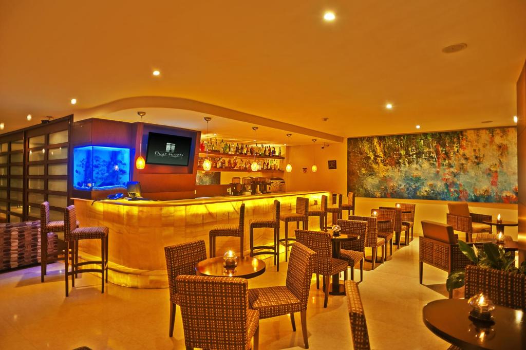 blue-suites-hotel-cheap-hotels-in-bogota-6 blue suites hotel cheap hotels in bogota bar